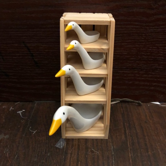 Avon Other - Avon Porcelain Geese Measuring Spoons   And Stand
